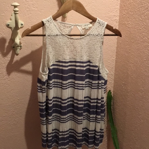 umgee USA Tops - Umgee😯Final Price😯Tank EUC